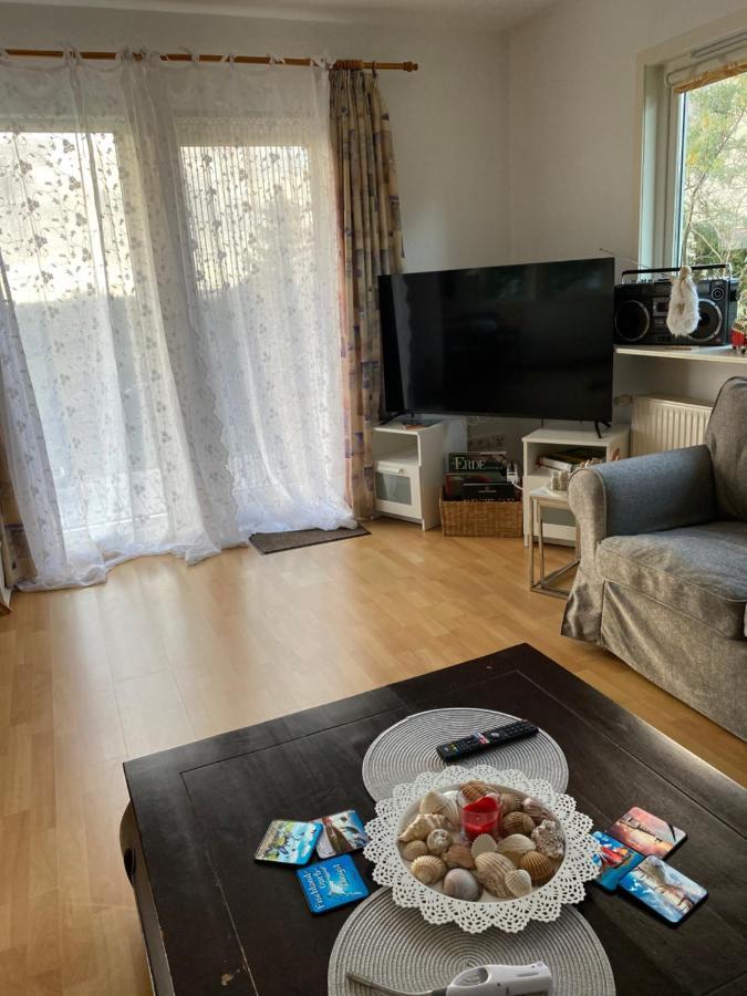 Freistehendes Einfamilienhaus Mit Boddenblick Naehe Ostsee Fuhlendorf  Exterior foto
